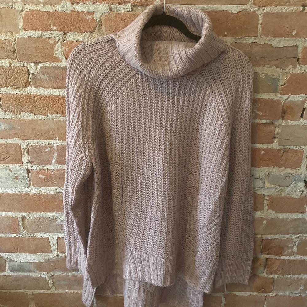 Charlotte Russe, Mauve Sweater, Turtleneck, Knit, Size Large